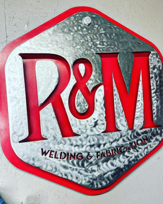 R&M sign